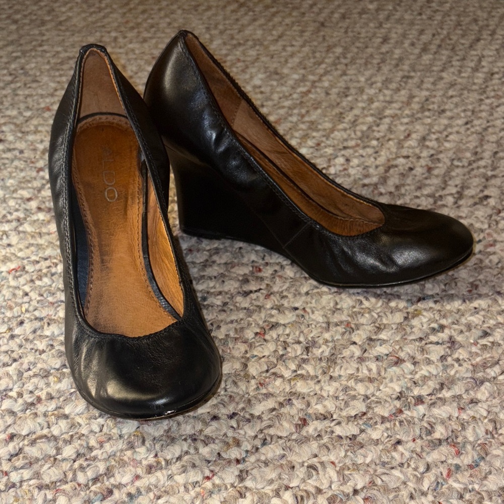 Aldo Black Leather Wedge Shoes